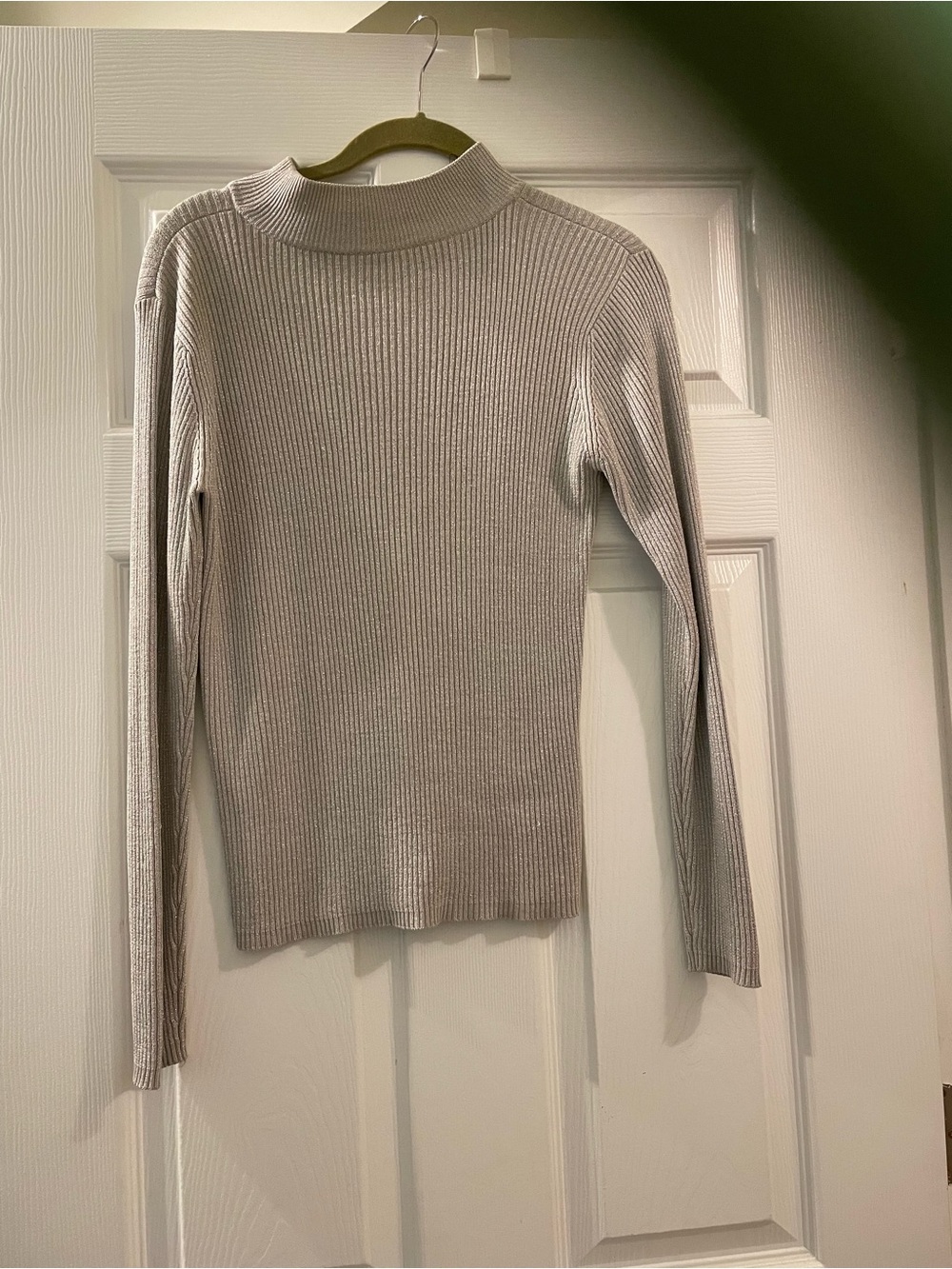 Source Unknown Ribbed Mock Neck Long-Sleeve Top - Light Gray